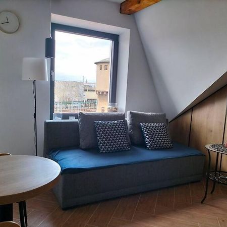 Uroczy Apartament W Centrum Krakowa Extérieur photo